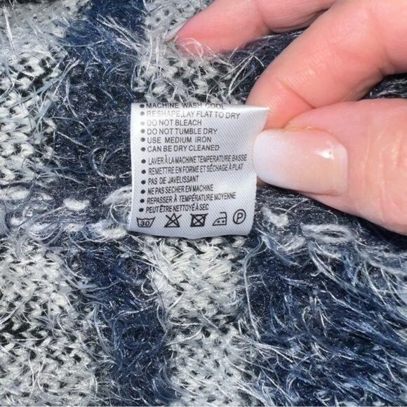 La Fee Verte Womens Plaid Fuzzy Open Front Cardigan Sweater Blue White Size M - Picture 6 of 7